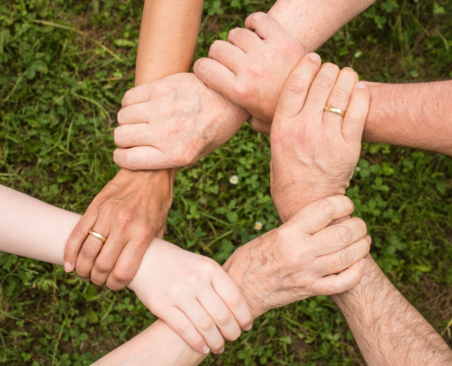 image-of-community-support-holding-hands-for-mental-health-chain